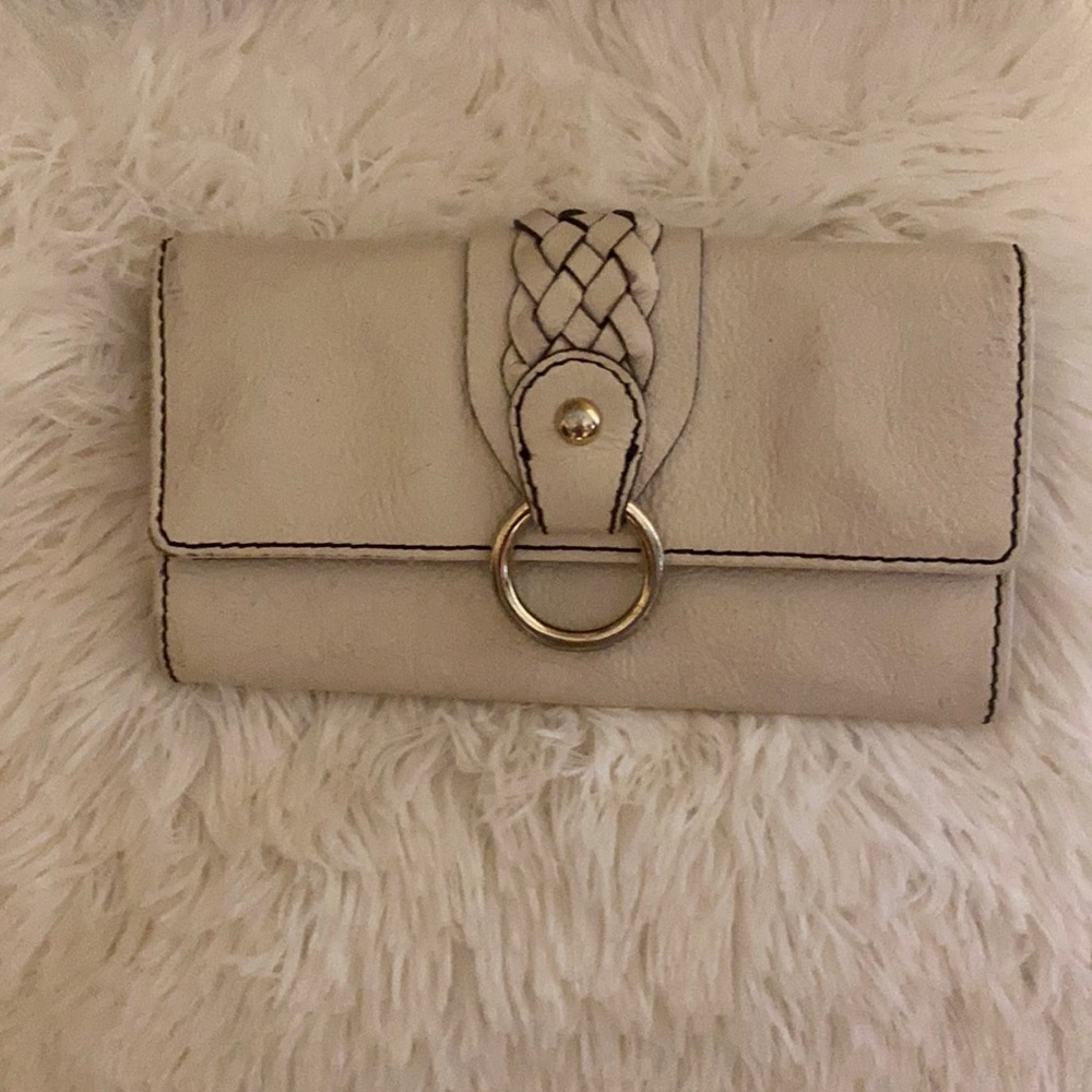 Banana Republic Cream Wallet